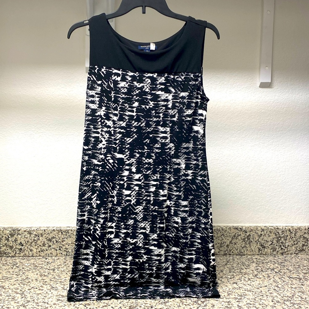Women’s dress